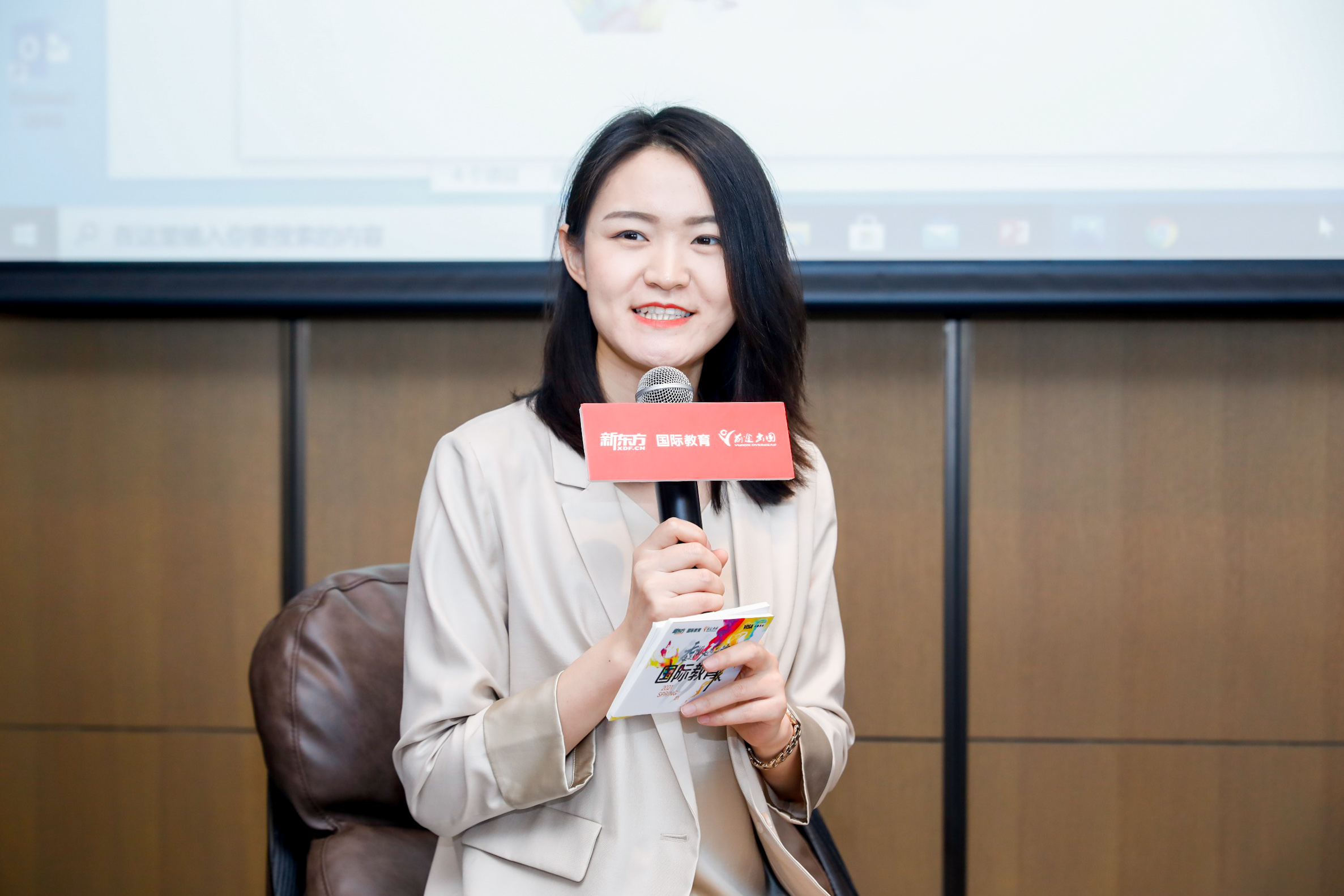 杭州会议摄影-【照片直播】新东方第49届国际教育展-现场照片-8