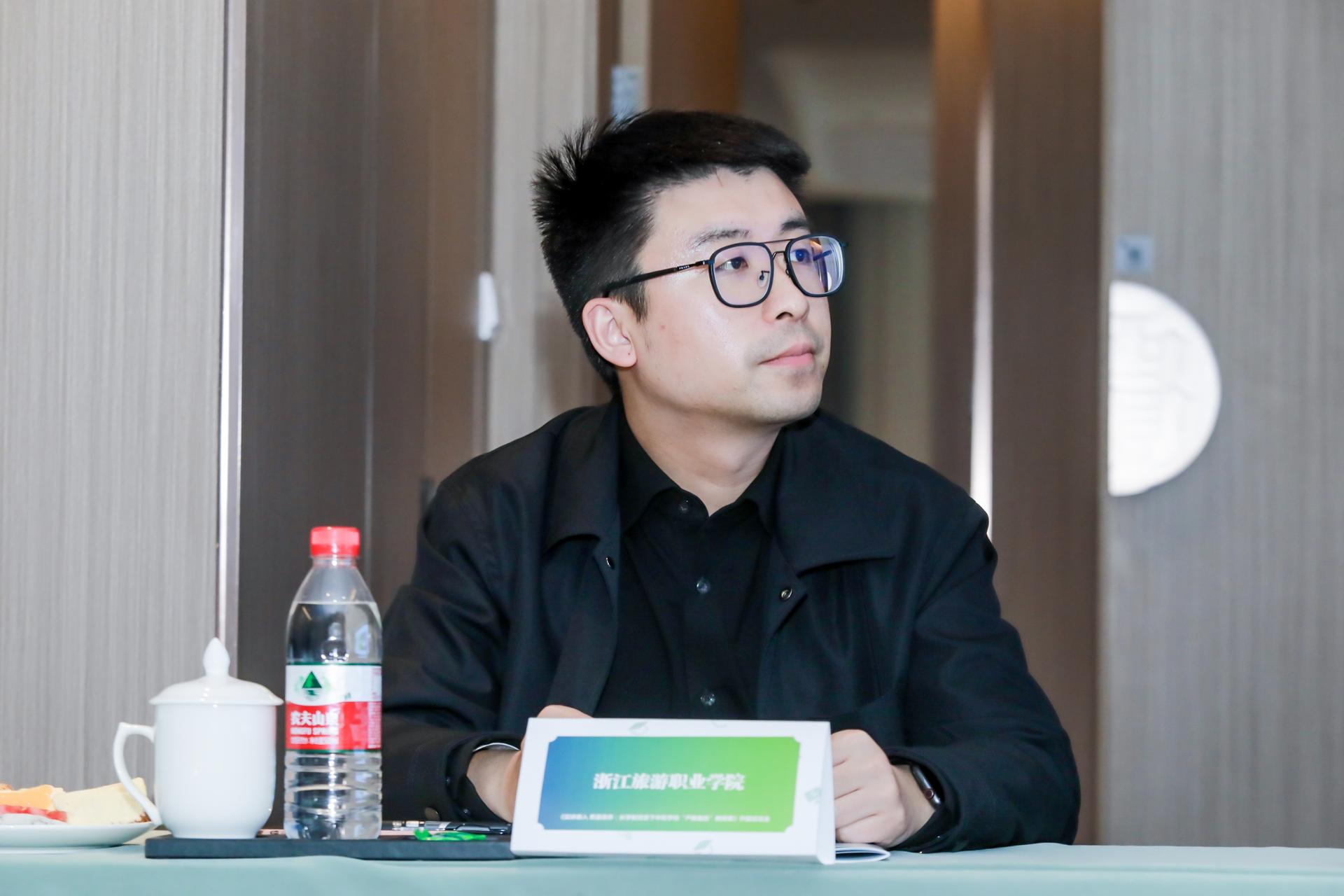 杭州会议摄影-杭州市西湖职业高级中学国家级产教融合中心启用仪式【图片直播】-现场照片-5