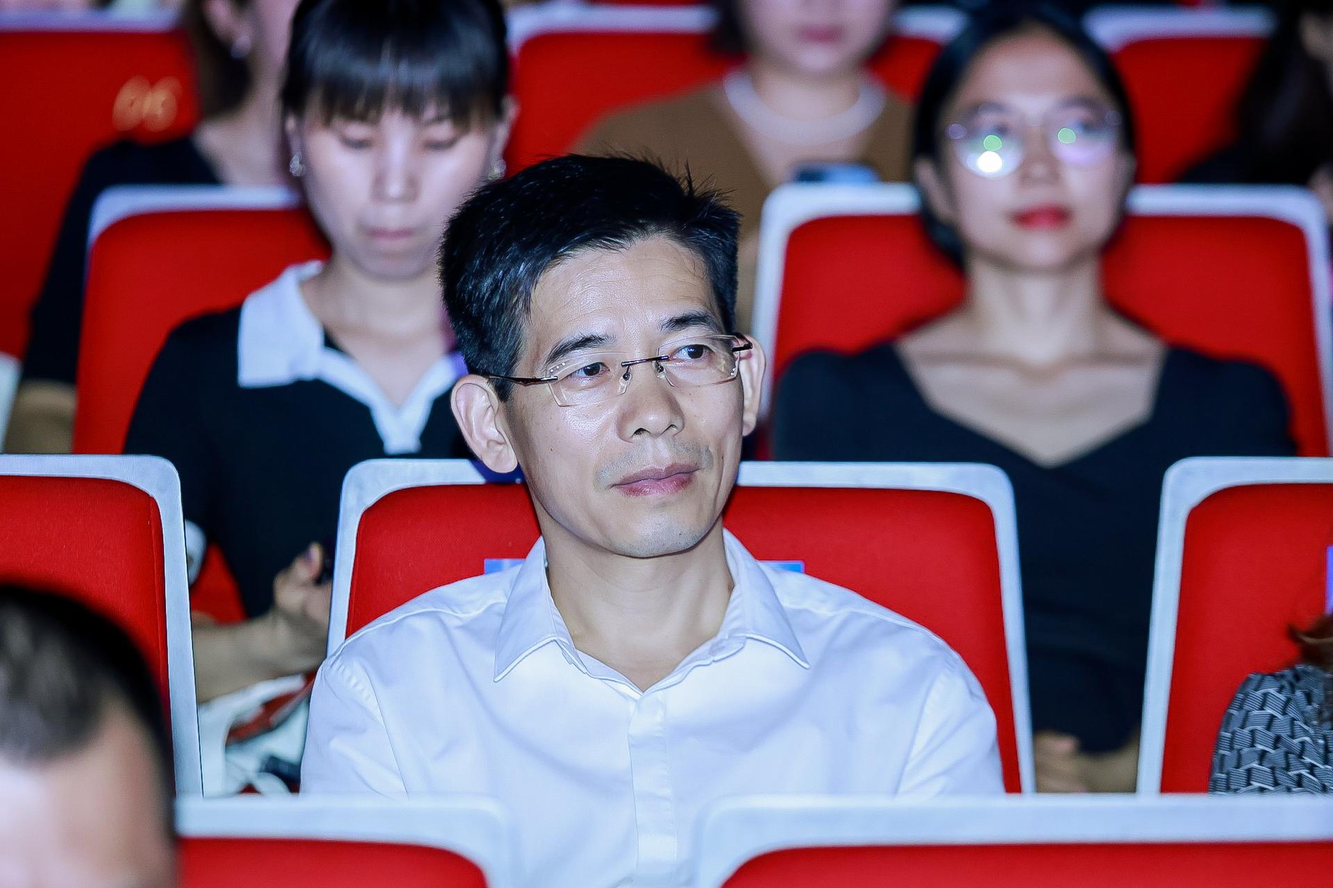 杭州会议摄影-迎七彩亚运 闪三小风采 杭州市余杭区瓶窑镇第三小学首届“闪光盛典” -现场照片-2