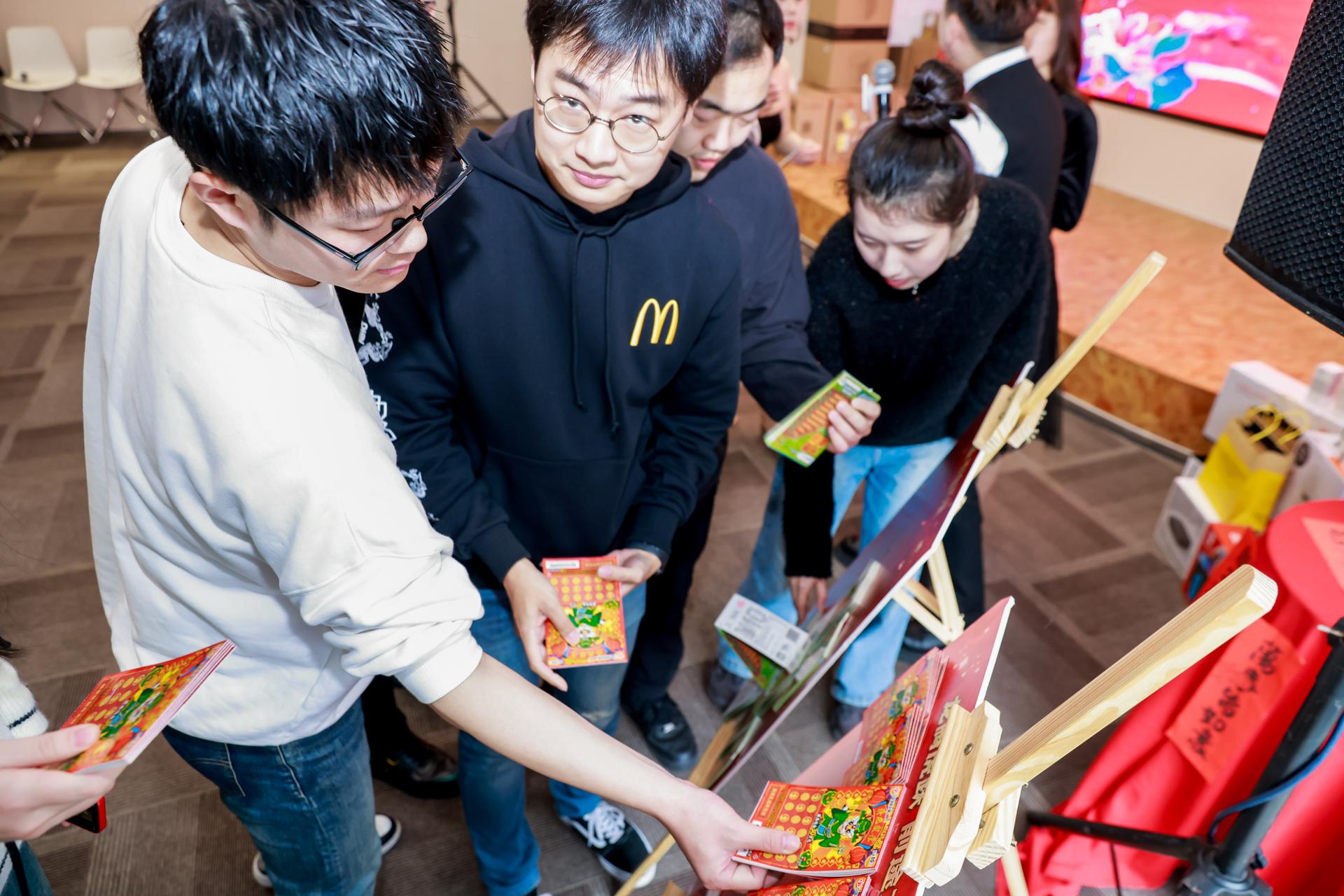 杭州会议摄影-“龙腾虎跃  前途万里”2024新春联欢歌王争霸赛【图片直播】-现场照片-17