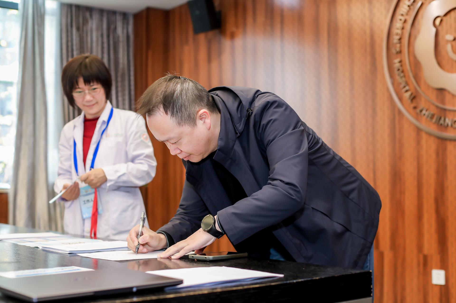 杭州会议摄影-2024年浙江省医师协会小儿外科医师分会小儿外科青年医师技能大赛【图片直播】-现场照片-16