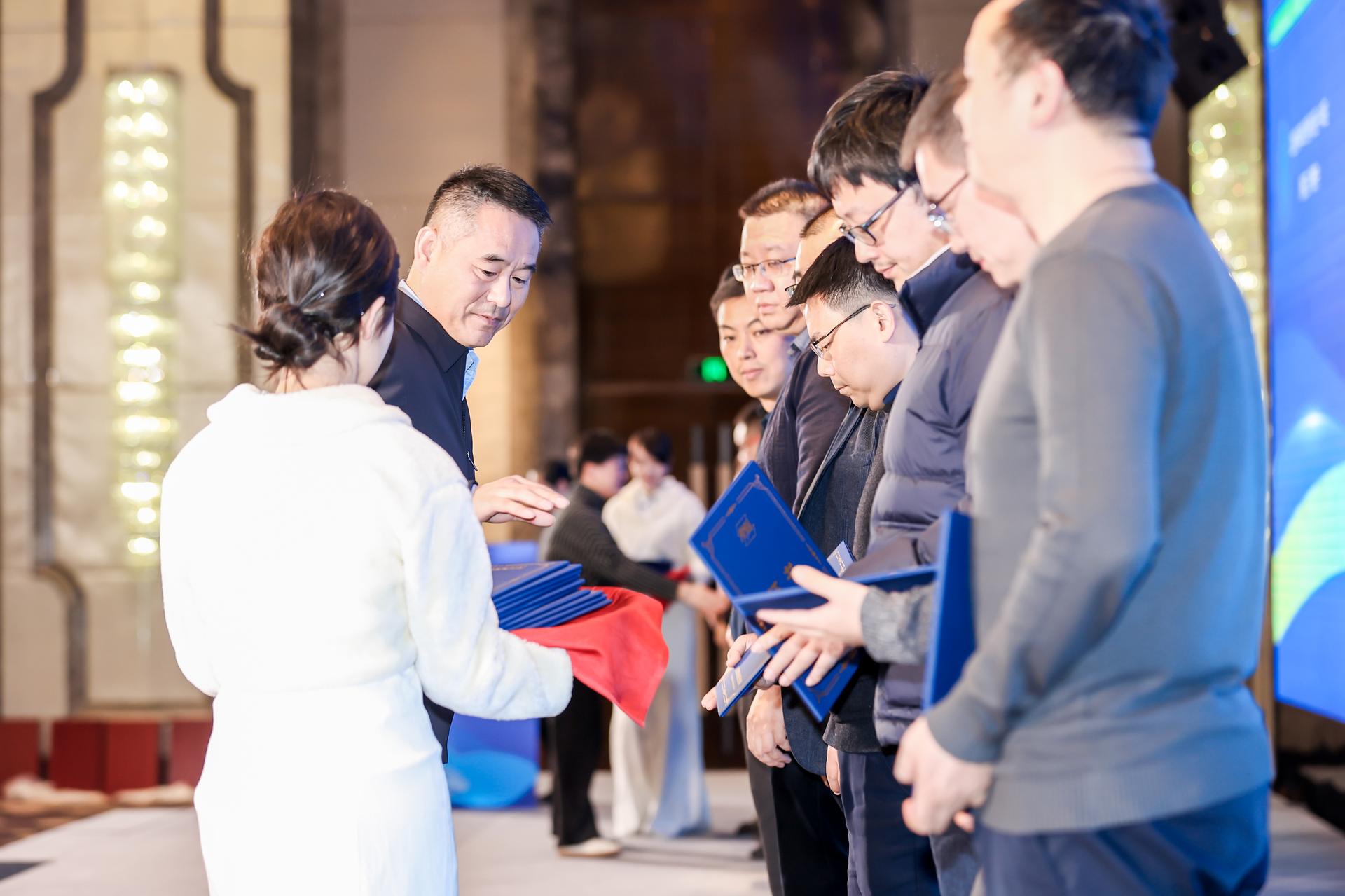 杭州会议摄影-2024浙江省医疗器械产业发展大会【图片直播】-现场照片-7